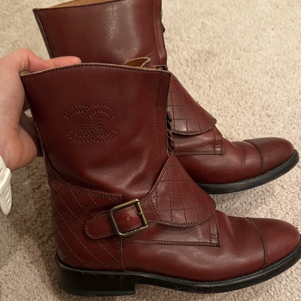CHANEL Burgundy Ankle Boots